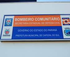 Governador Beto Richa inaugura Posto de Bombeiro Comunitário de Cafezal do Sul