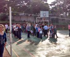 Plano de abandono nas escolas estaduais de Maringá