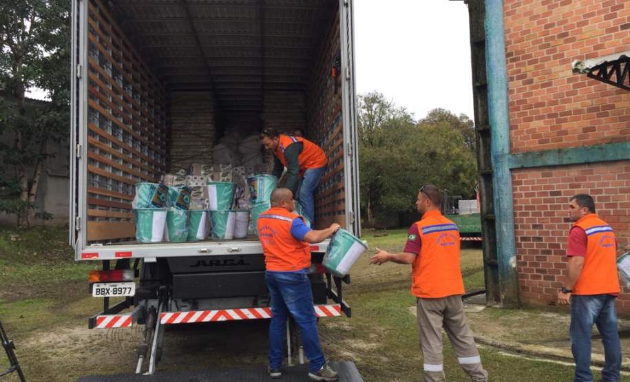 Entrega dos donativos