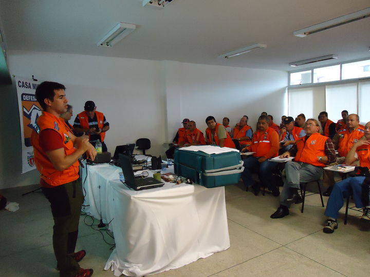 I Curso de Radioamadores