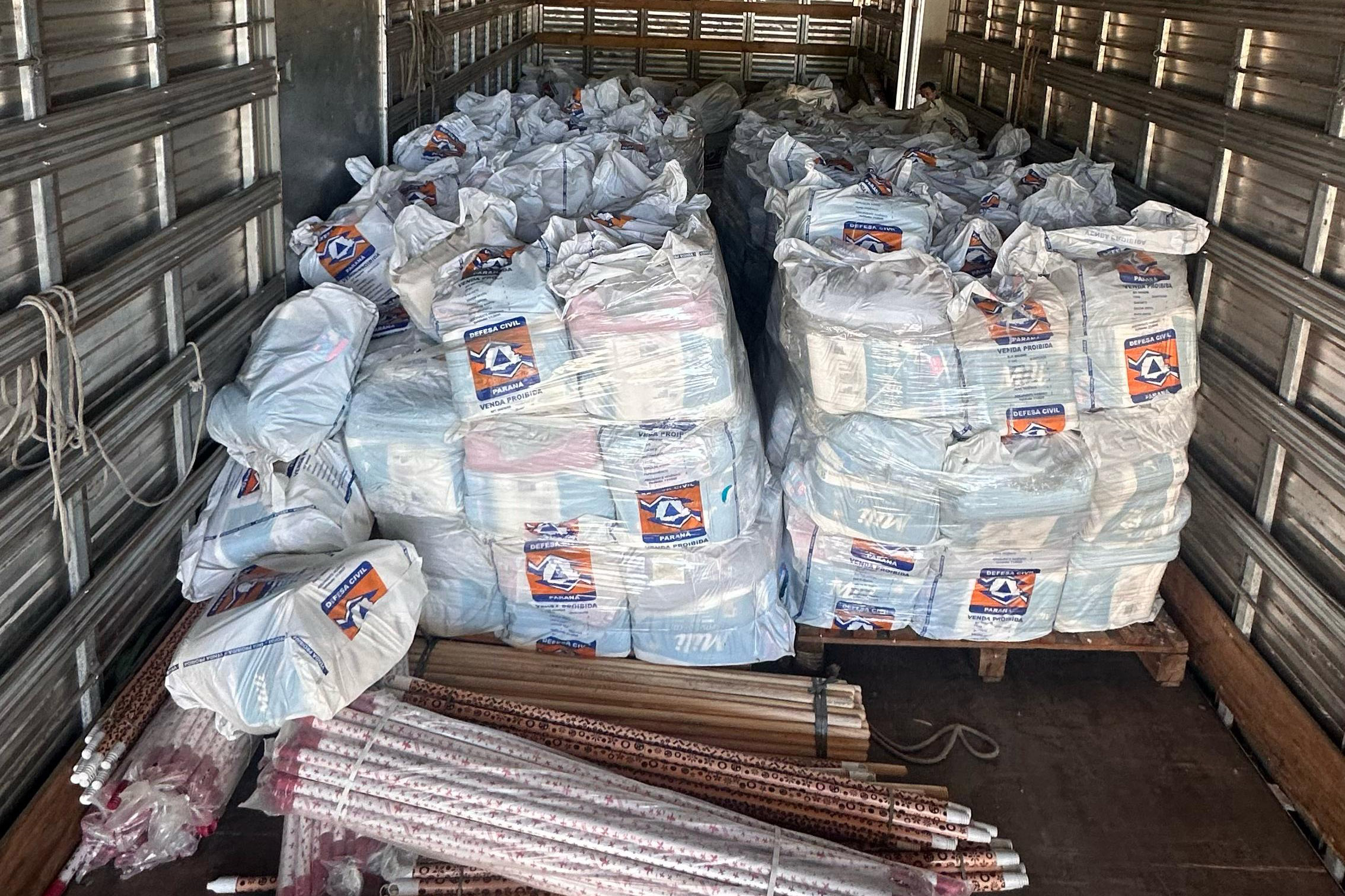 Defesa Civil envia kits de higiene para Guaratuba; 6,8 mil pessoas foram afetadas no Litoral