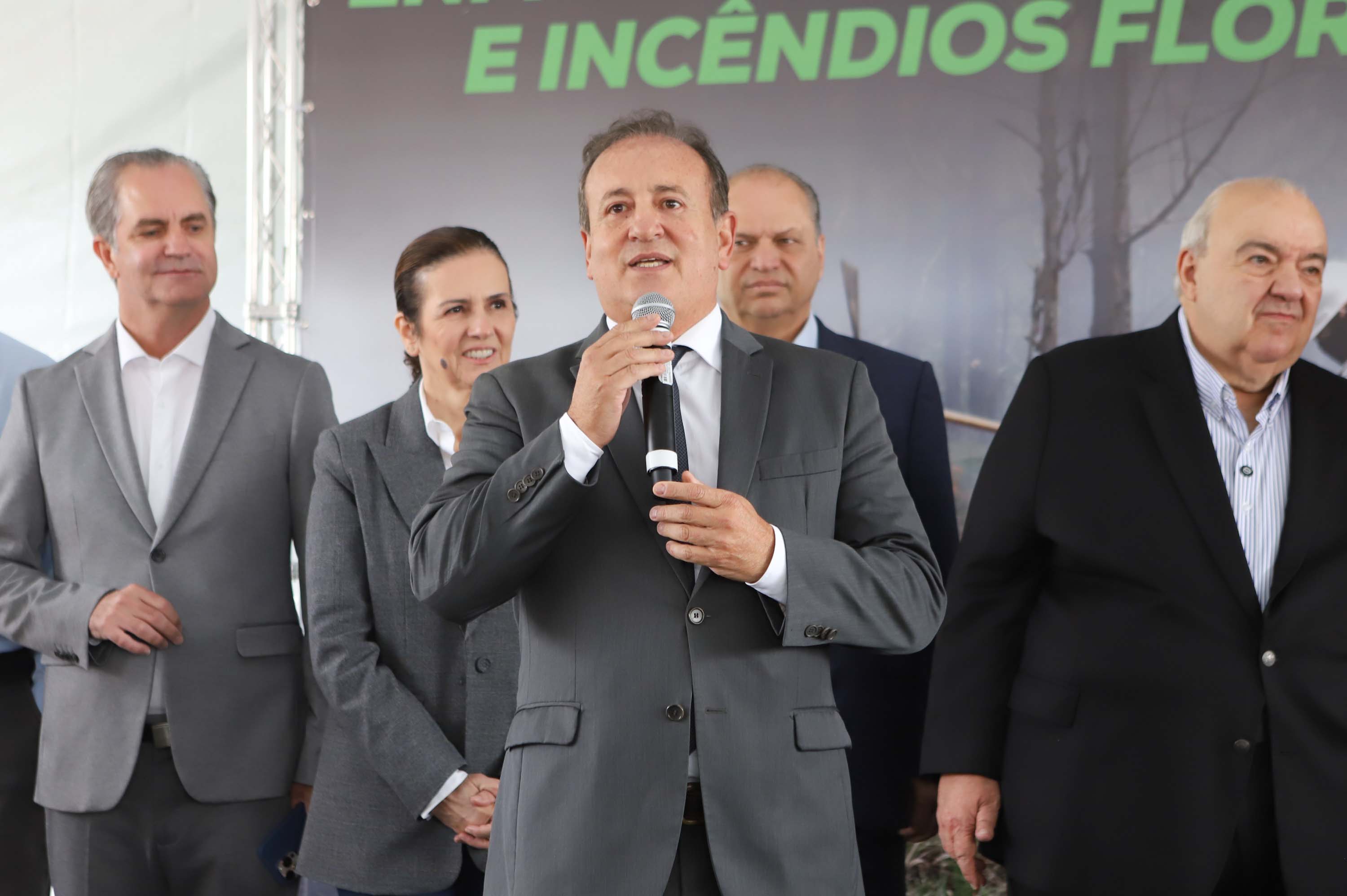 Resposta rápida: Estado entrega equipamentos a 100 municípios para combate a incêndios