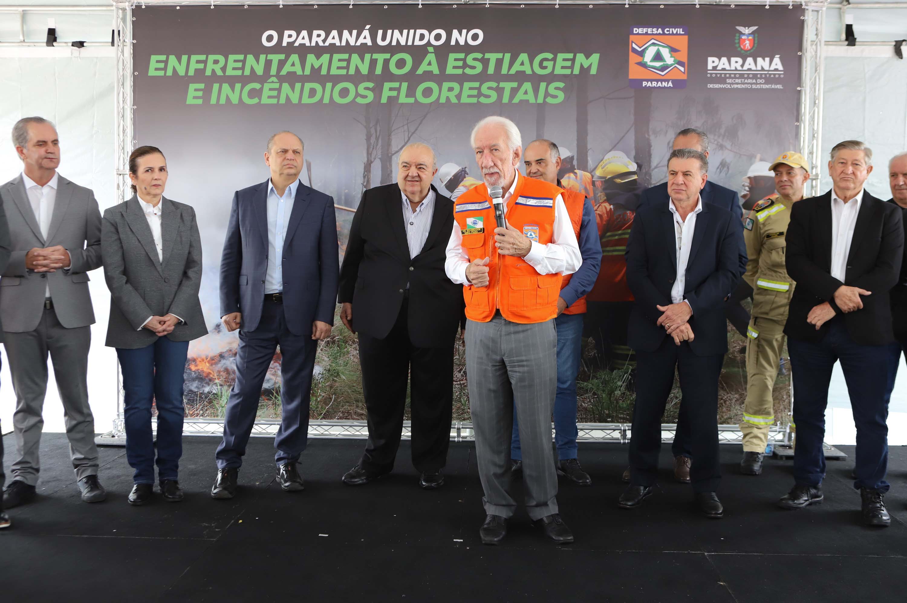 Resposta rápida: Estado entrega equipamentos a 100 municípios para combate a incêndios