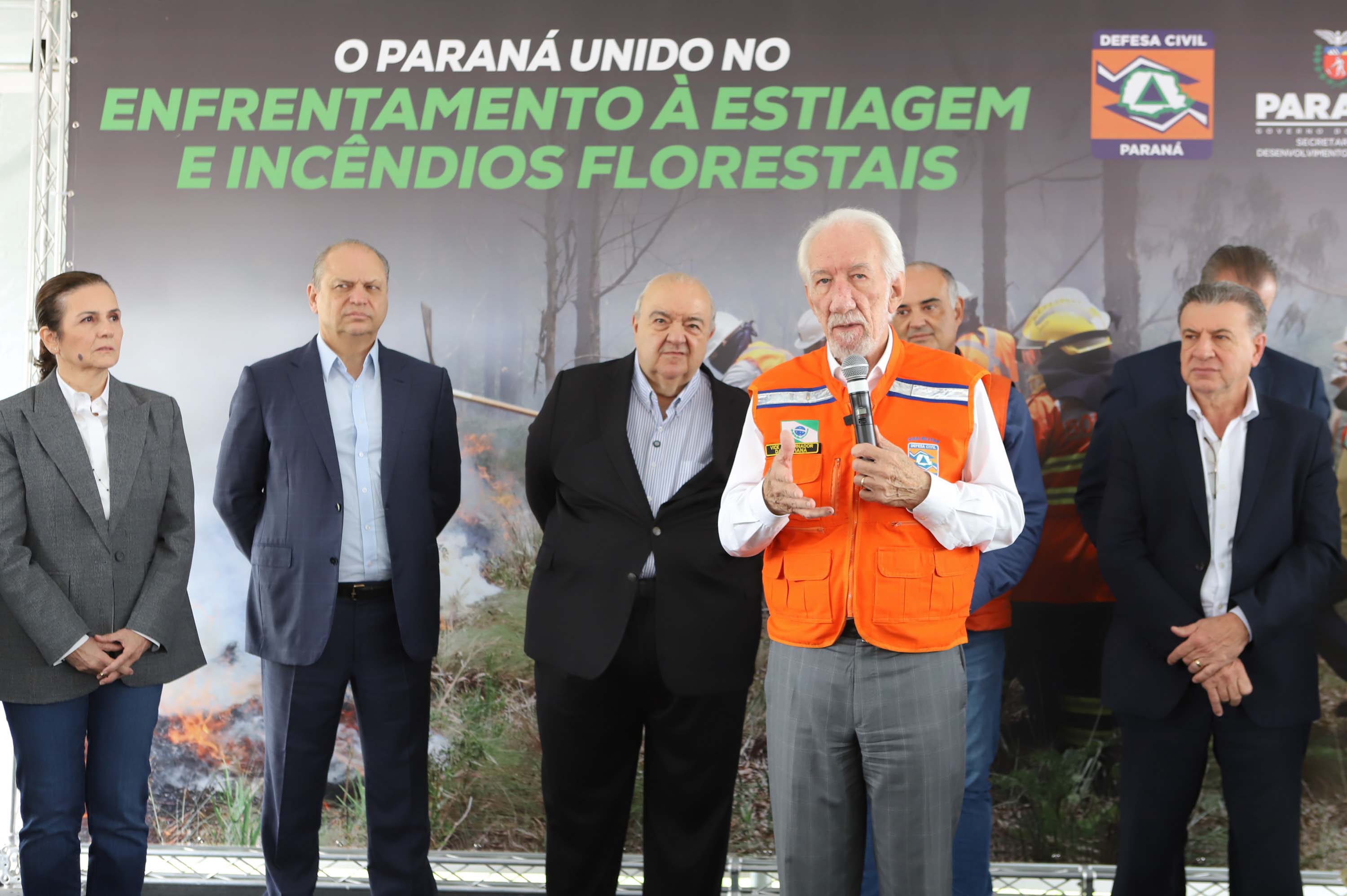 Resposta rápida: Estado entrega equipamentos a 100 municípios para combate a incêndios