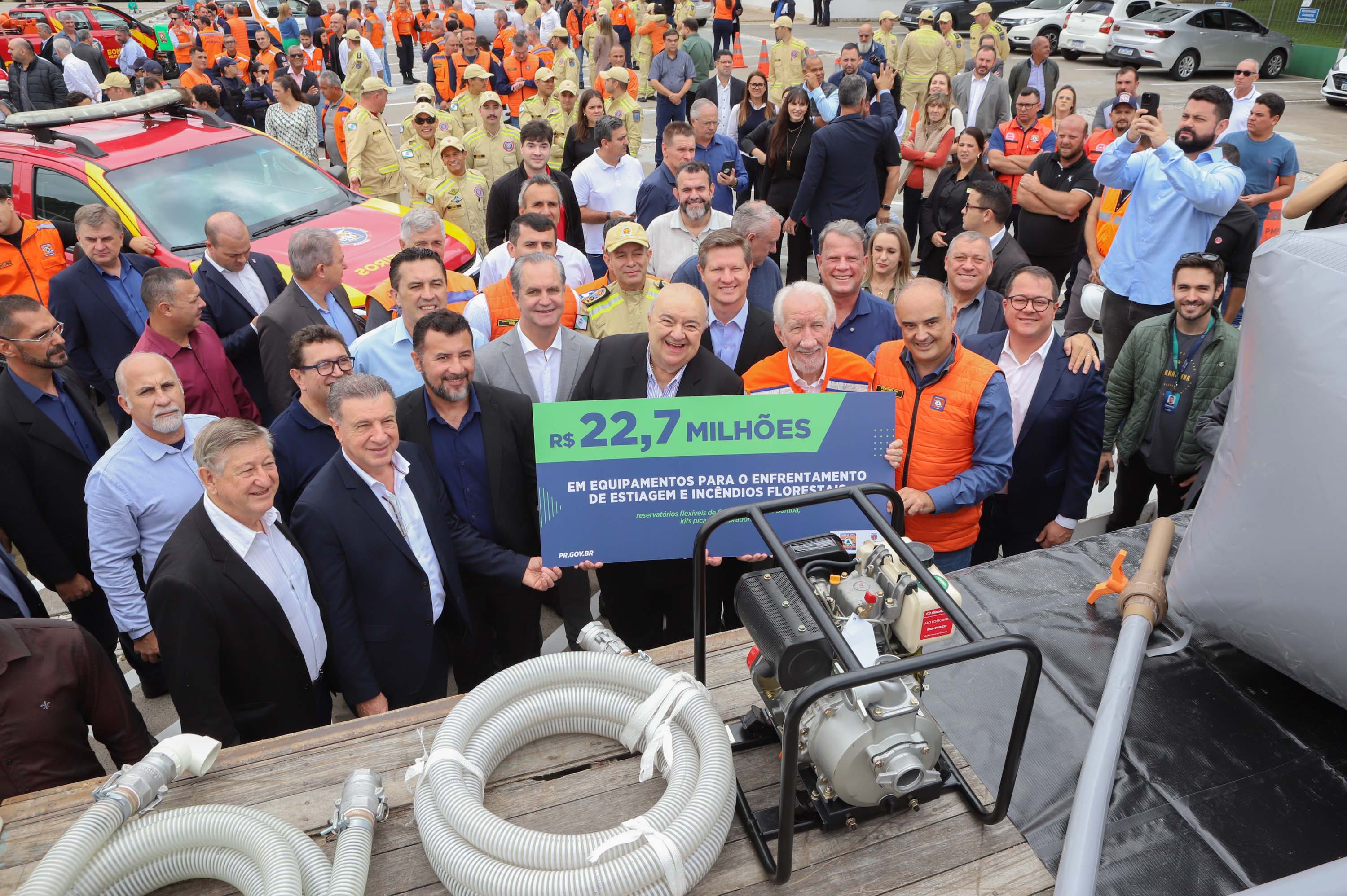 Resposta rápida: Estado entrega equipamentos a 100 municípios para combate a incêndios