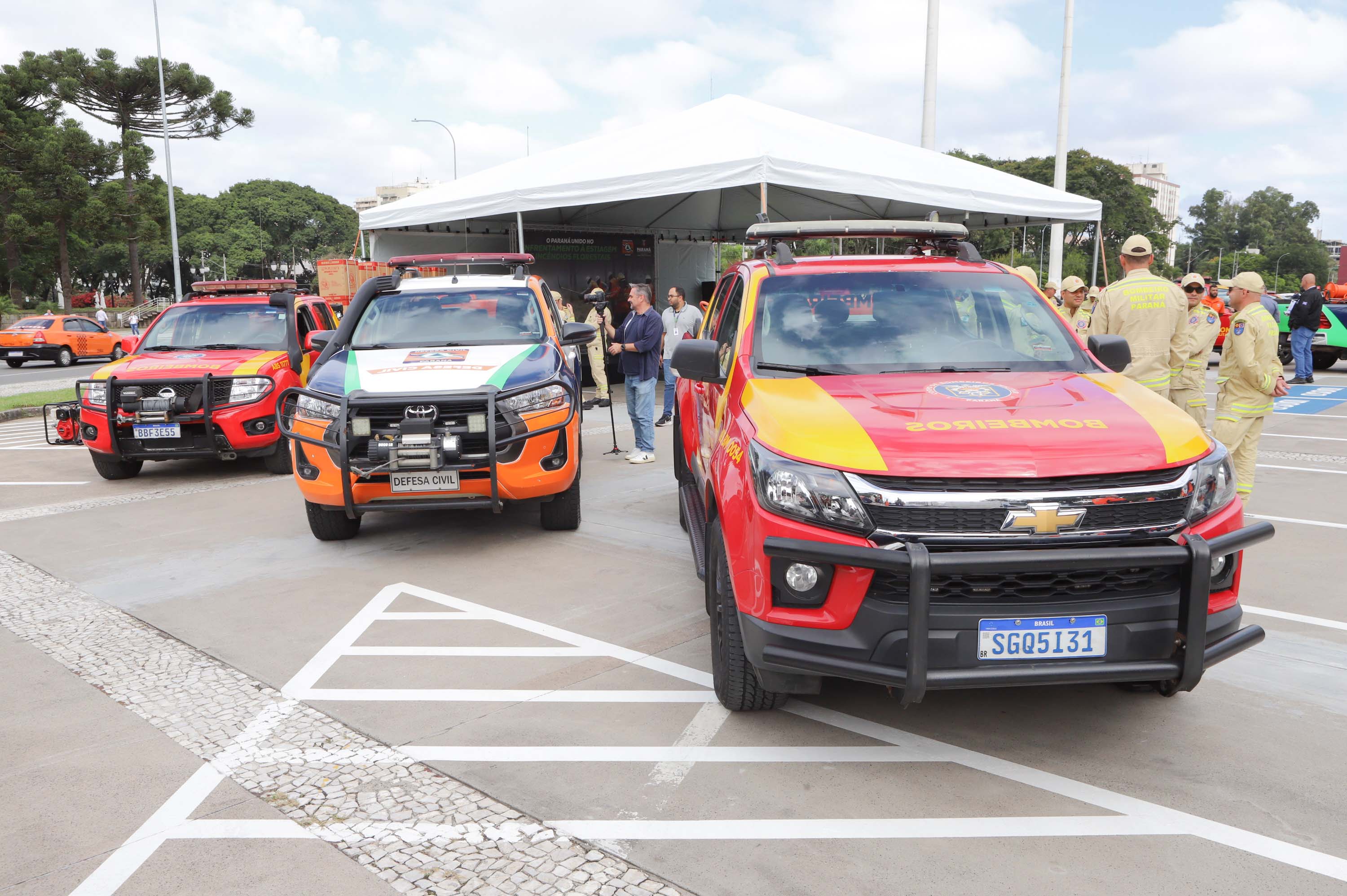 Resposta rápida: Estado entrega equipamentos a 100 municípios para combate a incêndios