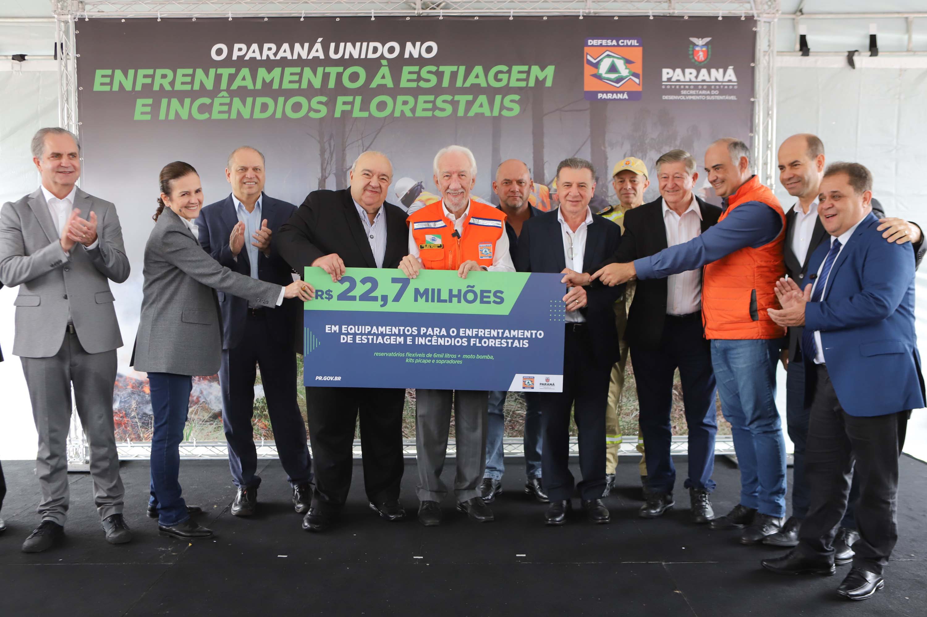 Resposta rápida: Estado entrega equipamentos a 100 municípios para combate a incêndios