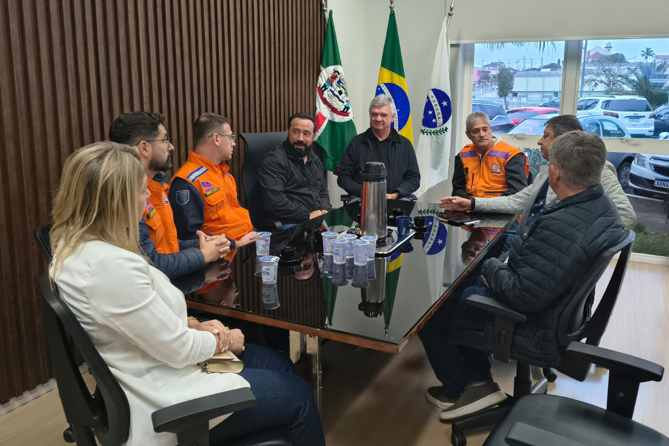 Após tornado, Defesa Civil auxilia município e moradores de Piraí do Sul
