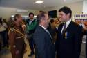 A Coordenadoria Estadual de Proteção e Defesa Civil entregou nesta terça-feira (06), em Curitiba, a Medalha de Defesa Civil Coronel Dario Natan Bezerra a 42 pessoas, entre civis e militares, que contribuíram com as ações em prol da comunidade. A comenda, que homenageia o ex-comandante da 3º Regional de Defesa Civil, morto em 2008, tem o objetivo de agradecer pelos serviços prestados e incentivar que as boas ações de proteção à população sejam mantidas. 