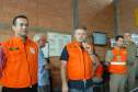 Defesa Civil faz exercício simulado de ação em caso de desastres naturais ou risco iminente de acidentes em Antonina, Litoral do Estado. O exercício simulado de abandono emergencial mobilizou moradores e representantes de órgãos e instituições que precisam agir em conjunto nas situações de emergência.Antonina, 12/11/2011.Foto: José Adair Gomercindo / AENotícias