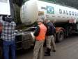2ª CORPDEC Realiza Fiscalização ao Transporte Rodoviário de Produtos Perigosos


	-  No dia 29 de Maio de 2014, a 2ª CORPDEC  realizou Fiscalização em Transporte Rodoviário de Produtos Perigosos no Posto da Polícia Rodoviária Federal  do Município de Irati -  BR 277,  km 245
