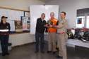 2ª CORPDEC participa da  Assinatura do Plano de Contingência 
do Município de Imbituva 


No período da manhã do dia 22 de Julho de 2014, na Prefeitura Municipal, foi assinado o Plano de Contingência da Comissão Municipal de Proteção e Defesa Civil do Município de Imbituva