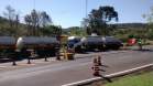 3ª Coordenadoria Regional de Proteção e Defesa Civil (CORPDEC) acompanhou a Fiscalização de Produtos Perigosos, na Rodovia BR 153 - Km 40 (Posto da Polícia Rodoviária Federal), coordenada pelo Corpo de Bombeiros de Santo Antônio da Platina-PR.