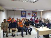 Piloto da Coordenadoria Estadual da Defesa Civil realiza treinamento para várias instituições de Londrina