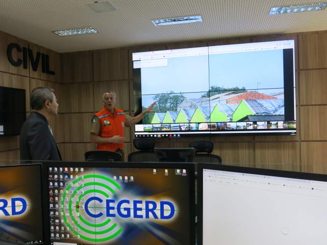 Deputado estadual Coronel Lee visita a Coordenadoria Estadual da Defesa Civil