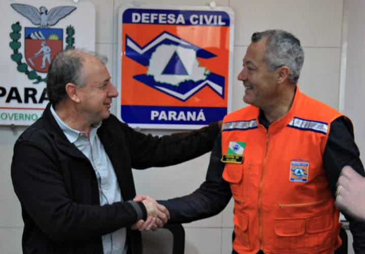 Secretário de Desenvolvimento Urbano e Obras do Paraná visita a Coordenadoria Estadual da Defesa Civil
