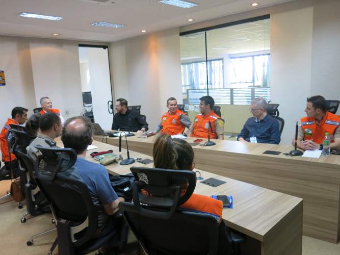 Apresentação de Protótipo pela UFPR