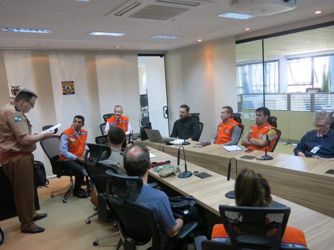 Apresentação de Protótipo pela UFPR