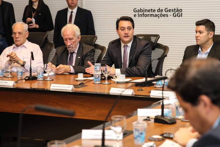 Vídeos da Brigada Escolar ganham audiodescrição e intérprete de Libras