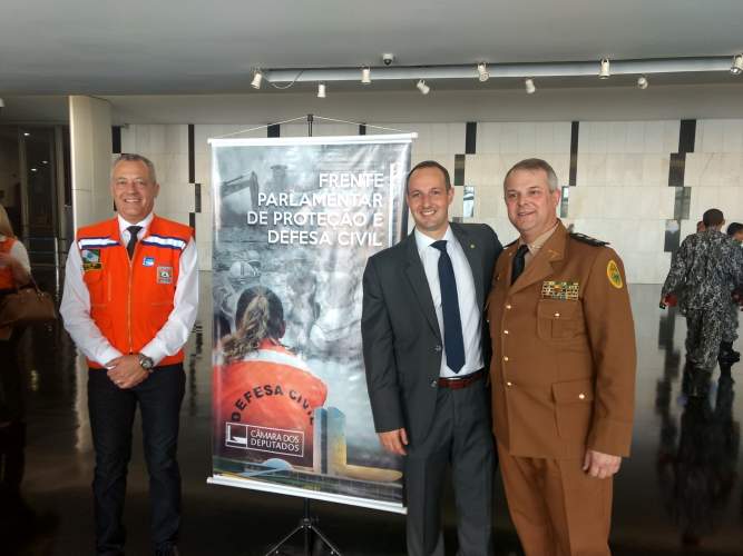 Paraná reforça Frente Parlamentar de Proteção e Defesa Civil
