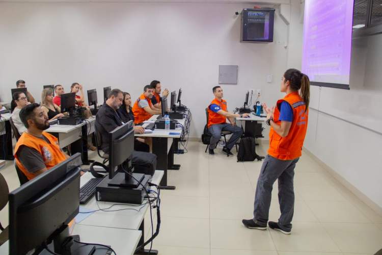 Técnicos da Defesa Civil Estadual são enviados para Londrina para realizar capacitação