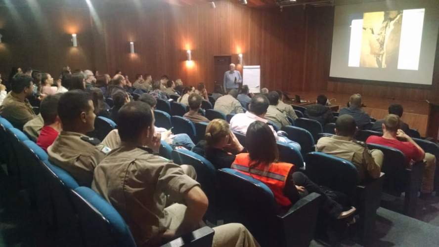 Participação em Curso de Inspeção em Segurança de Barragens