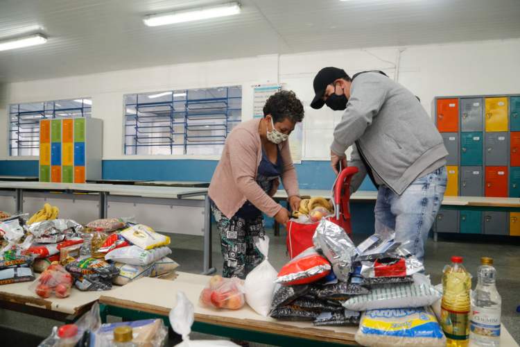 Governo já entregou 9 milhões de quilos em merenda escolar