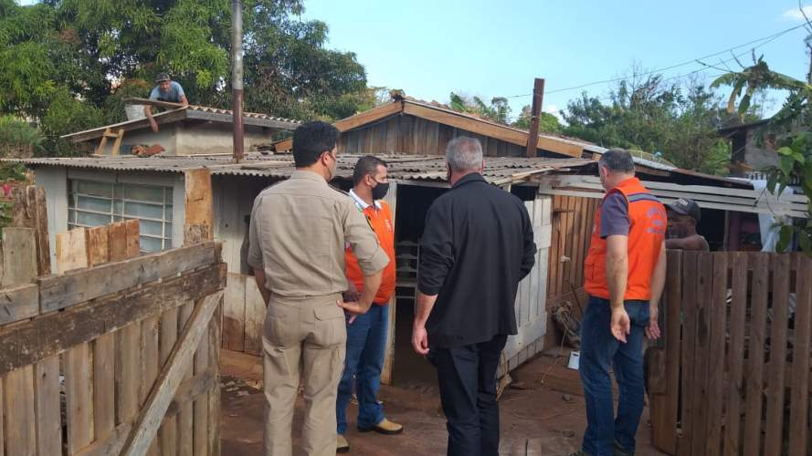 Coordenador Estadual da Defesa Civil visita o município de Ubiratã para acompanhar as ações de resposta