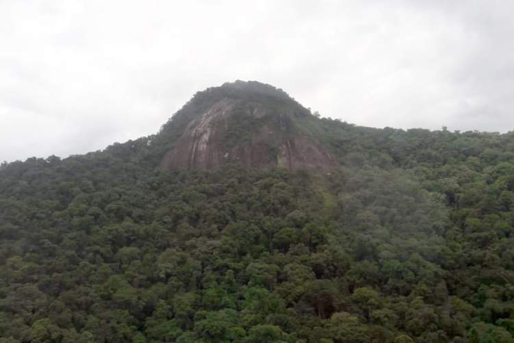 Equipes da Defesa Civil monitoram áreas de risco no Litoral