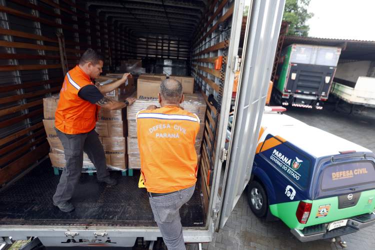 Estado envia insumos e medicamentos aos municípios do Litoral nesta quinta-feira