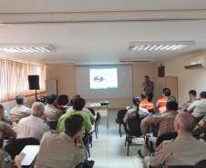 No dia 25 de novembro de 2016, a 3ª Coordenadoria Regional de Proteção e Defesa Civil (3ª CORPDEC) promoveu uma palestra com o tema: “Toxicologia e Segurança Química”, ministrada pelo Professor Doutor Tiago Severo Peixe, da Universidade Estadual de Londrina (Voluntário na Defesa Civil).