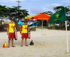 Corpo de Bombeiros do Paraná reforça medidas de proteção para os guarda-vidas neste verão