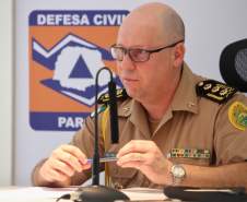 A Casa Militar do Paraná criou um grupo de trabalho para discutir as questões relacionadas à paralisação dos caminhoneiros e integrar as ações para garantir o abastecimento e a continuidade dos serviços públicos. A primeira reunião aconteceu nesta quinta-feira (23) na sede da Defesa Civil, em Curitiba, e contou com representantes do poder público, do setor produtivo e da sociedade civil organizada.Curitiba, 24/05/2018.   Foto: José Fernando Ogura/ANPr