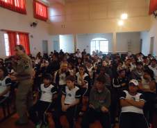 13ª COREDEC realiza no dia 11 o  Iº Encontro de Voluntários de 
Defesa Civil e Palestra seguida de Evacuação Escolar na cidade de Apucarana contemplando a V Semana Nacional de Redução de Desastres