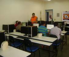 TREINAMENTO SOBRE SISDC EM JACAREZINHO.