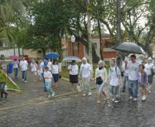 Defesa Civil faz exercício simulado de ação em caso de desastres naturais ou risco iminente de acidentes em Antonina, Litoral do Estado. O exercício simulado de abandono emergencial mobilizou moradores e representantes de órgãos e instituições que precisam agir em conjunto nas situações de emergência. Antonina, 12/11/2011.Foto: José Adair Gomercindo / AENotícias