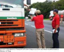 -  No dia 12 de Abril de 2012, a 2ª COREDEC  realizou Fiscalização ao Transporte Rodoviário de Produtos Perigosos no Posto da Polícia Rodoviária Federal do Município de Tibagi -  PR 

	- A Fiscalização foi uma ação em conjunta com integrantes do 2º Grupamento de Bombeiros,  Sest/Senat, PRF e Agentes de Defesa Civil do Município de Tibagi