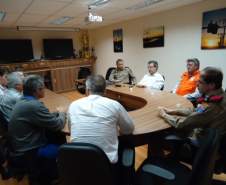 5ª COREDEC  realiza reunião com a COMDEC/Prefeitura, Copel e GVT, afim elaborar um protocolo de atendimento aos desastres naturais na cidade de Maringá.