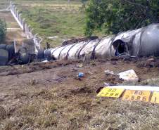 Acidente durante o Transporte de Produto Perigoso em Sengés
