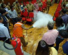 Coordenadoria Estadual de Defesa Civil capacita gestores regionais do Programa Brigadas Escolares – Defesa Civil na Escola, em Maringá.