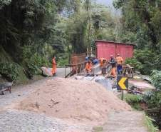 Obras na Estrada da Graciosa