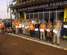 9ª Coordenadoria Regional de Proteção e Defesa Civil em conjunto com o SEST SENAT organizou um curso de fiscalização em transporte rodoviário de produtos perigosos com a participação de várias entidades.