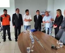 Prefeito de Ampère faz homenagem a integrantes da Defesa Civil