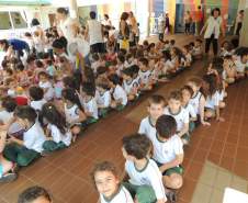 A 5ª CORPEDEC - Coordenadoria Regional de Proteção e  Defesa Civil, realizou na tarde de ontem, 29, plano de abandono no CMEI, Centro Municipal de Educação Infantil, Gerardo Braga, na cidade de Maringá. A realização do simulado de abandono se deve a continuação dos treinamentos e conhecimentos adquiridos no curso de Brigadas Escolares.