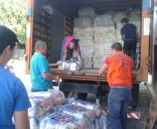 Foram enviados hoje (20/01) ao Município de Tamarana 100 kits dormitório, 70 kits limpeza, 70 kits higiene e 109 cestas básicas.