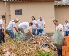 O sábado de Carnaval (6) foi escolhido pelo Governo do Estado para a realização da campanha Hora H – Todos contra o mosquito da Dengue. O objetivo é convocar todos os paranaenses a vistoriar casas e quintais simultaneamente, às 10h da manhã, com o objetivo de eliminar criadouros do mosquito transmissor da dengue, zika e chikungunya.