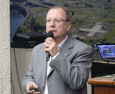 No dia 31 de março a Câmara Técnica Ciências da Terra, com apoio da Câmara Técnica Gestão de Catástrofes e da Associação Profissional dos Geólogos do Paraná (Agepar), promoveu debate sobre os tremores de terra ocorridos em Londrina em dezembro de 2015 e janeiro de 2016.
