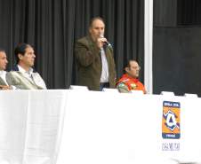 A Copel e a Defesa Civil Estadual realizam nesta terça e quarta-feira (10 e 11), no Centro de Capacitação de Faxinal do Céu, em Pinhão, um workshop sobre ações emergenciais e segurança de barragens. São oito horas de programação com o objetivo de alinhar informações entre empresas e órgãos relacionados ao setor.
