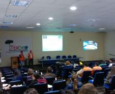 No dia 10 de junho de 2016 à tarde, a 3ª Coordenadoria Regional de Proteção e Defesa Civil (3ª CORPDEC) participou de evento que integrou 32ª Semana de Geografia da Universidade Estadual de Londrina