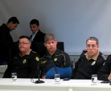 Na tarde da última quarta-feira (15/06) o Coordenador Executivo de Proteção e Defesa Civil, Ten.-Cel. Edemilson de Barros, ministrou uma palestra sobre a metodologia de Defesa Civil para os militares do Curso de Aperfeiçoamento de Oficiais (CAO) da Polícia Militar do Paraná.